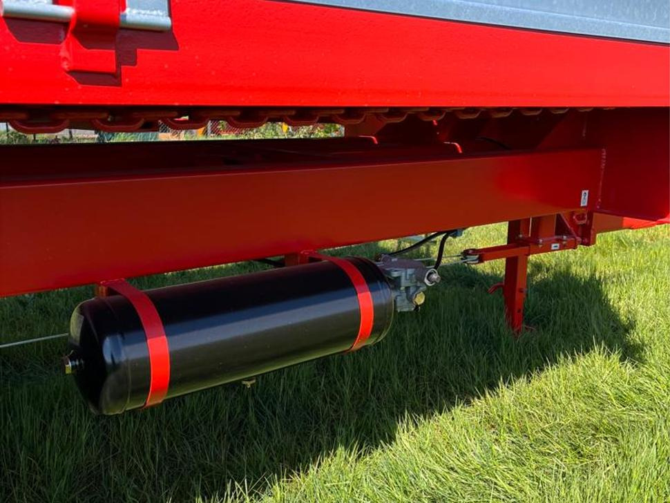 Roltrans Miststreuer / Manure spreader / Épandeur à fumier / Spandiletame / Разбрасыватель органических удобрений / Rozrzutnik obornika N250/32 JAMNIK 8 t - Esparcidor de estiércol: foto 5 Roltrans Miststreuer / Manure spreader / Épandeur à fumier / Spandiletame / Разбрасыватель органических удобрений / Rozrzutnik obornika N250/32 JAMNIK 8 t - Esparcidor de estiércol: foto 5