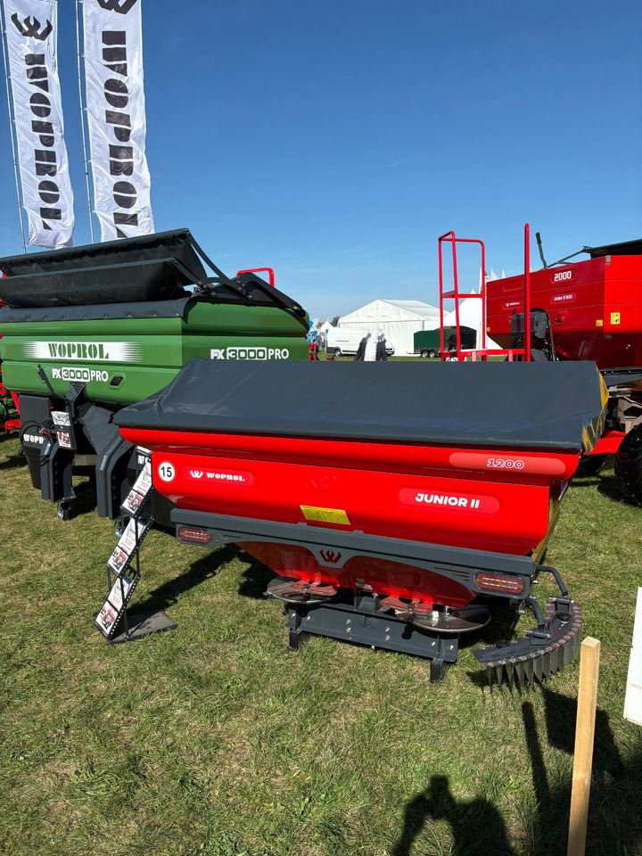 Leasing de WOPROL Düngerstreuer / Fertilizer spreader / Epandeur d'engrais / Rozsiewacz nawozów 600 kg WOPROL Düngerstreuer / Fertilizer spreader / Epandeur d'engrais / Rozsiewacz nawozów 600 kg: foto 11 Leasing de WOPROL Düngerstreuer / Fertilizer spreader / Epandeur d'engrais / Rozsiewacz nawozów 600 kg WOPROL Düngerstreuer / Fertilizer spreader / Epandeur d'engrais / Rozsiewacz nawozów 600 kg: foto 11