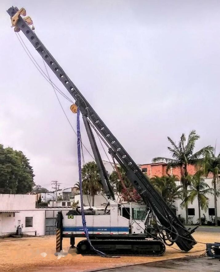 Junttan PM25HD - Martillo de hinca de pilotes: foto 1 Junttan PM25HD - Martillo de hinca de pilotes: foto 1