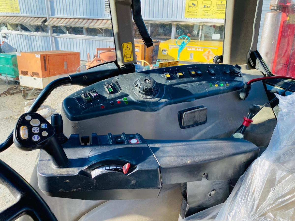 Tractor CASE IH CVX 150: foto 10 Tractor CASE IH CVX 150: foto 10