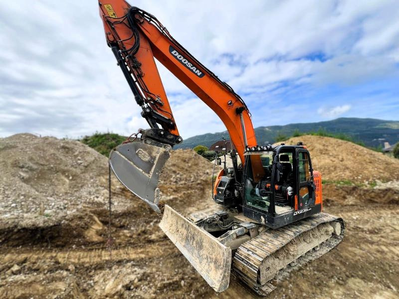 Doosan DX235 LCR-5 PELLE A CHENILLES 26T - Excavadora de cadenas: foto 5 Doosan DX235 LCR-5 PELLE A CHENILLES 26T - Excavadora de cadenas: foto 5