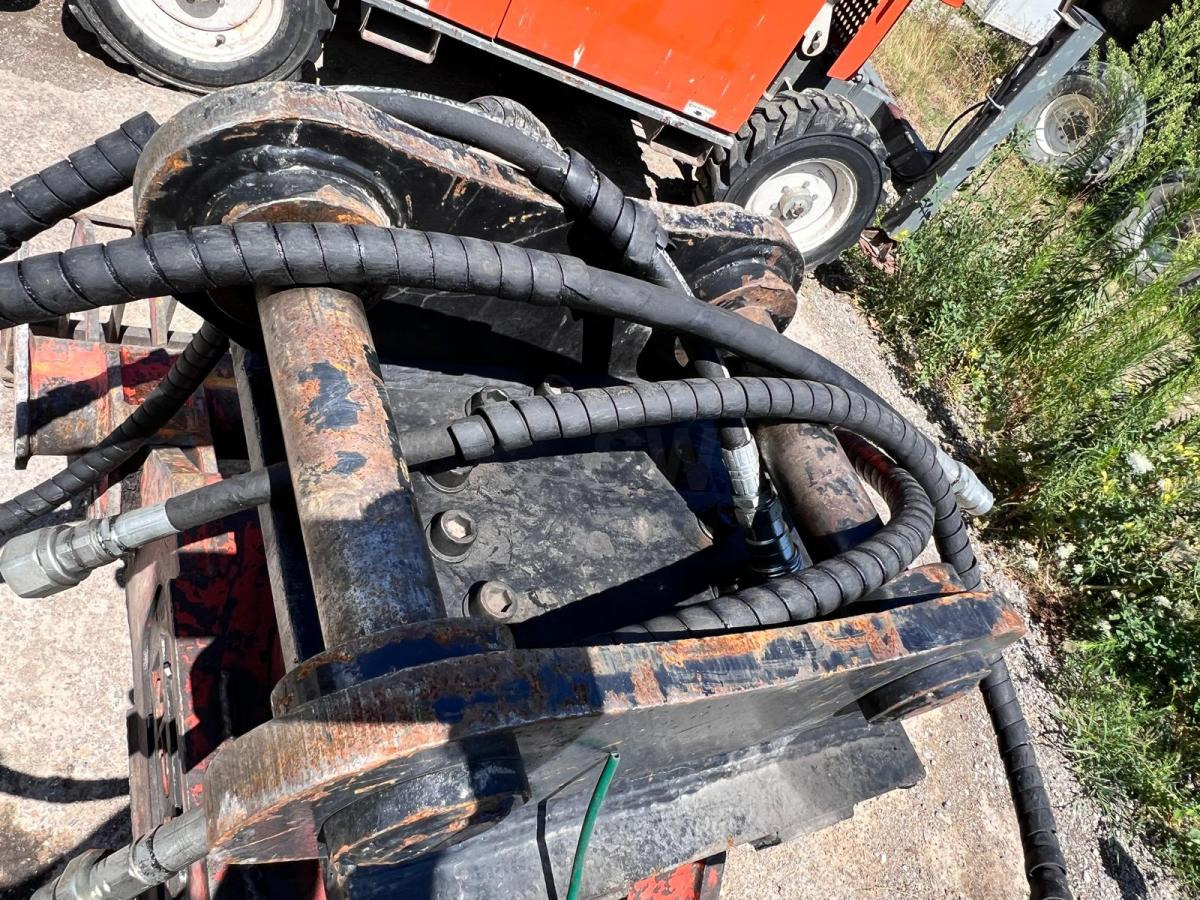 NPK DG-14 Pince de tri pour pelle de 8 à 15T - Pinza de manipulación para Maquinaria de construcción: foto 5 NPK DG-14 Pince de tri pour pelle de 8 à 15T - Pinza de manipulación para Maquinaria de construcción: foto 5