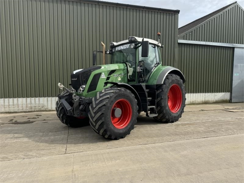 Fendt 828 ECR Vario Profi Plus **Video Below** - Tractor: foto 1 Fendt 828 ECR Vario Profi Plus **Video Below** - Tractor: foto 1