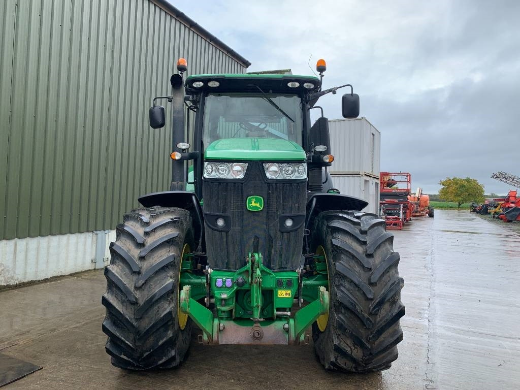 Tractor John Deere 7230 R: foto 7