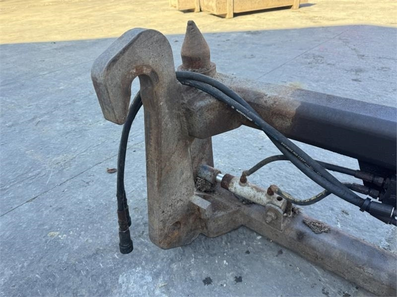 Kramer to Pin and Cone Adaptor Plate - Excavadora de cadenas: foto 5 Kramer to Pin and Cone Adaptor Plate - Excavadora de cadenas: foto 5