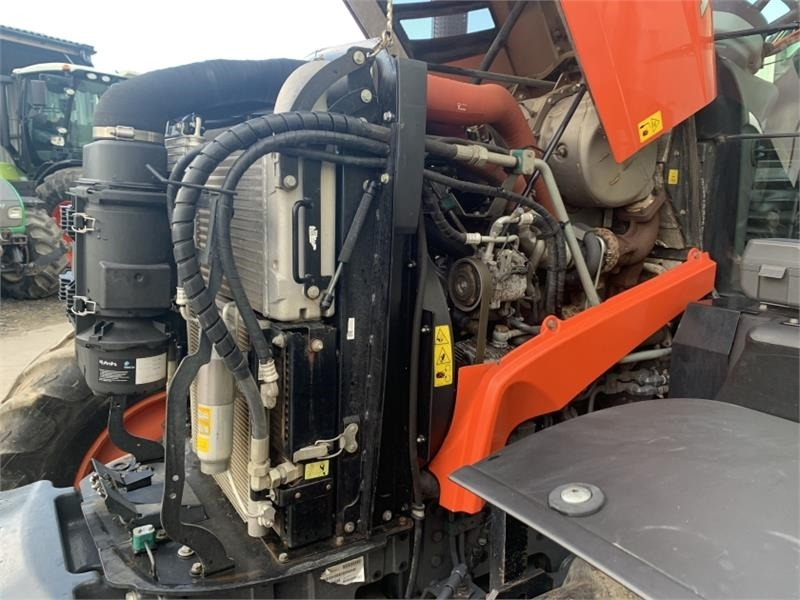 Leasing de Kubota M7131  Kubota M7131: foto 10