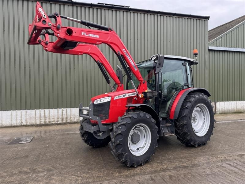 Massey Ferguson 4710 c/w FL.3522 Loader **Low Hours** - Tractor: foto 1 Massey Ferguson 4710 c/w FL.3522 Loader **Low Hours** - Tractor: foto 1
