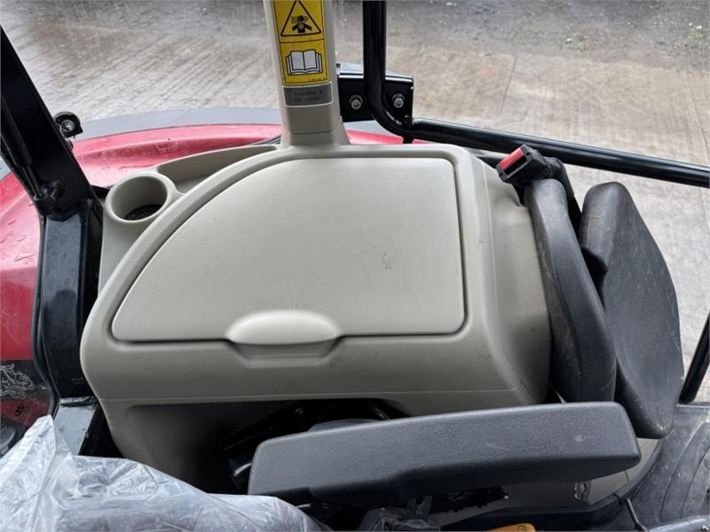 Tractor Massey Ferguson 4710 c/w FL.3522 Loader **Low Hours**: foto 18