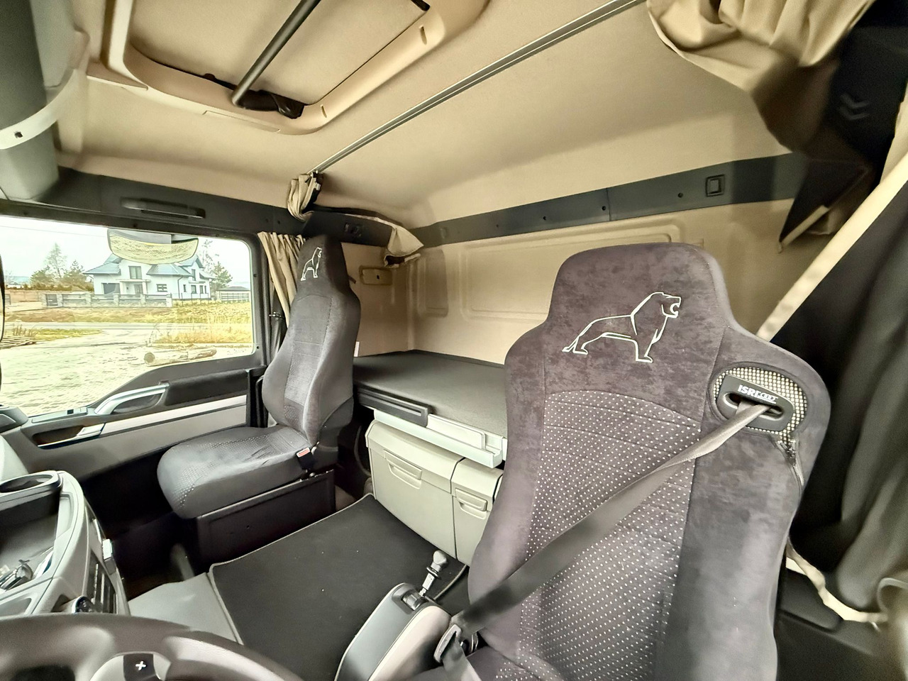 Camión isotérmico MAN TGM 15.250 / IZOTERMA / WINDA / 18 EUROPALET / ŁADOWNOŚĆ 7 615 KG / 150 TYŚ KM / AUTOMAT / JAK NOWY / 2020 ROK / KONTENER: foto 20 Camión isotérmico MAN TGM 15.250 / IZOTERMA / WINDA / 18 EUROPALET / ŁADOWNOŚĆ 7 615 KG / 150 TYŚ KM / AUTOMAT / JAK NOWY / 2020 ROK / KONTENER: foto 20