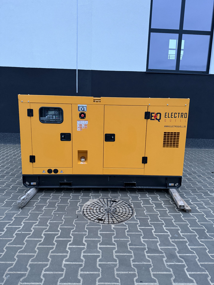 Iveco 100 kVA / 80 kW - Generador industriale: foto 1 Iveco 100 kVA / 80 kW - Generador industriale: foto 1