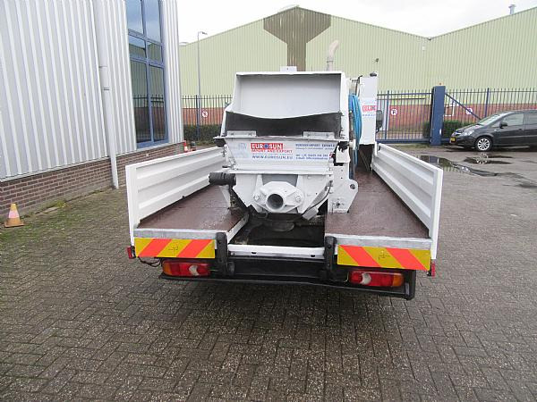 2007 Truck Concrete pump PUTZMEISTER P715 SD - Bomba de hormigón: foto 4 2007 Truck Concrete pump PUTZMEISTER P715 SD - Bomba de hormigón: foto 4