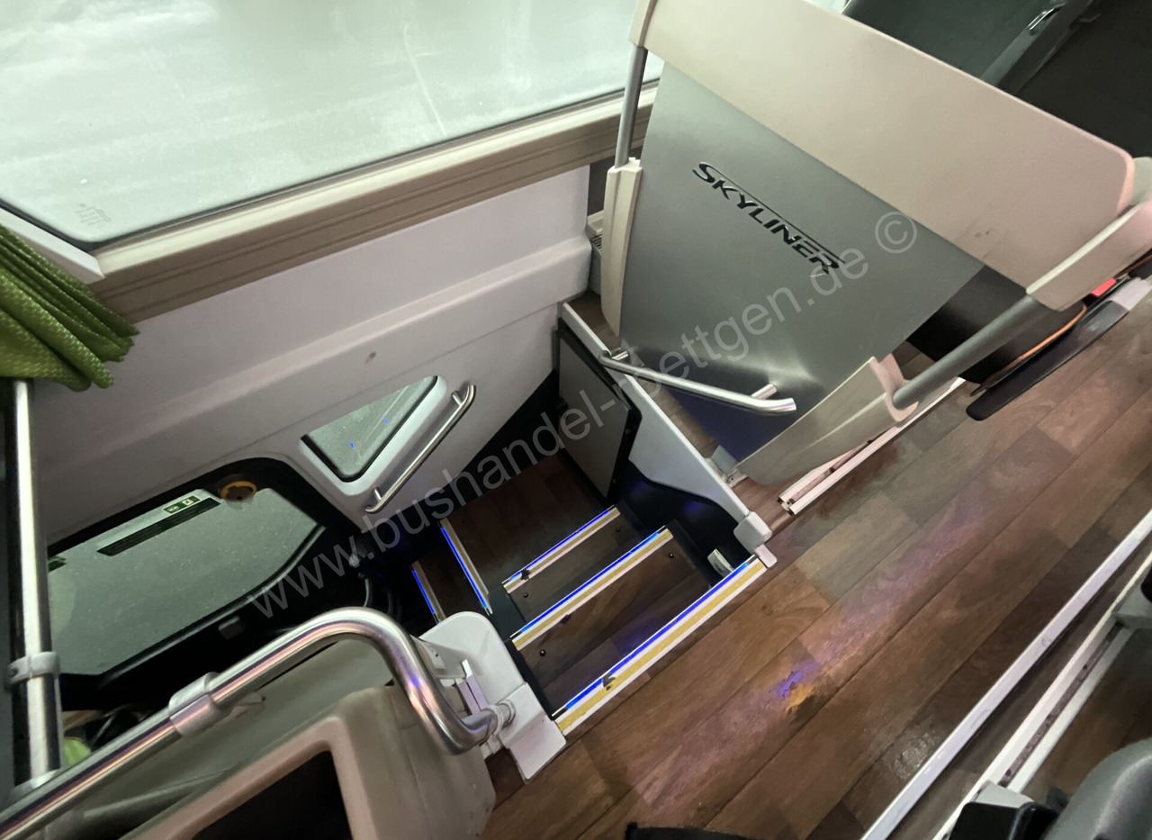 Autobús de dos pisos Neoplan Skyliner L: foto 17