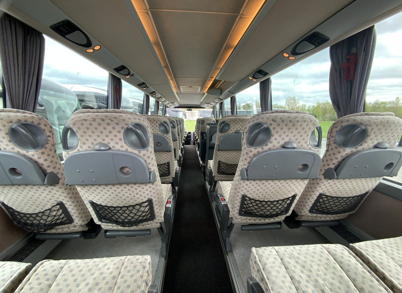 Leasing de Setra S 411 HD Setra S 411 HD: foto 17 Leasing de Setra S 411 HD Setra S 411 HD: foto 17