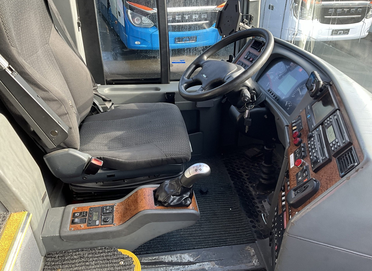 Foto del interior 1: Autocar Vanhool T 916 Astron