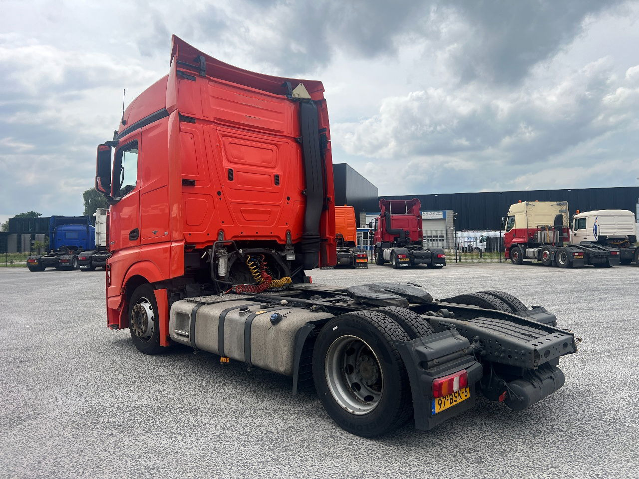 Mercedes-Benz Actros 1842 Mega, New tacho - Cabeza tractora: foto 4 Mercedes-Benz Actros 1842 Mega, New tacho - Cabeza tractora: foto 4