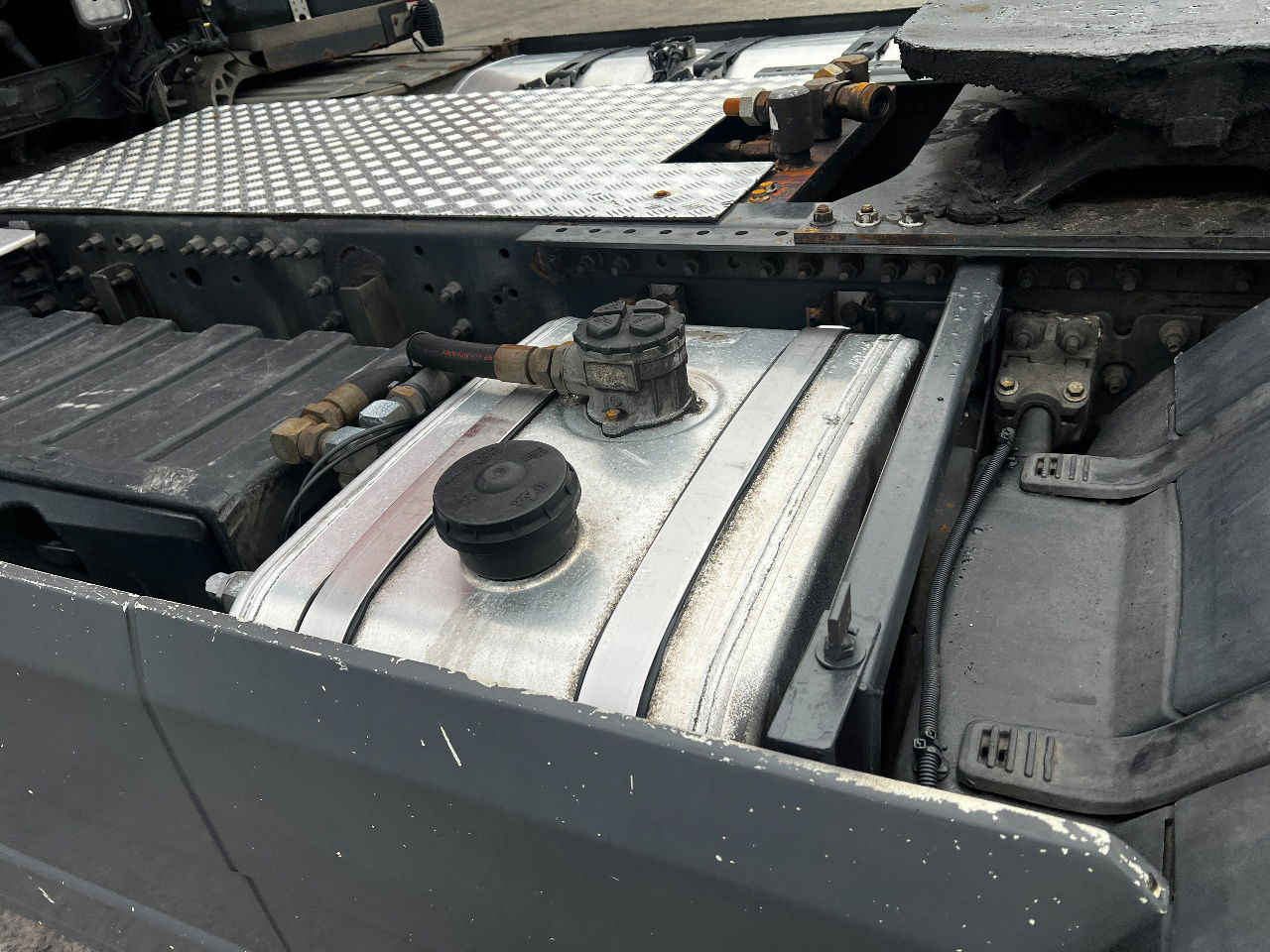 Volvo FH 460 Globe, Hydraulic, Euro 6 - Cabeza tractora: foto 5 Volvo FH 460 Globe, Hydraulic, Euro 6 - Cabeza tractora: foto 5