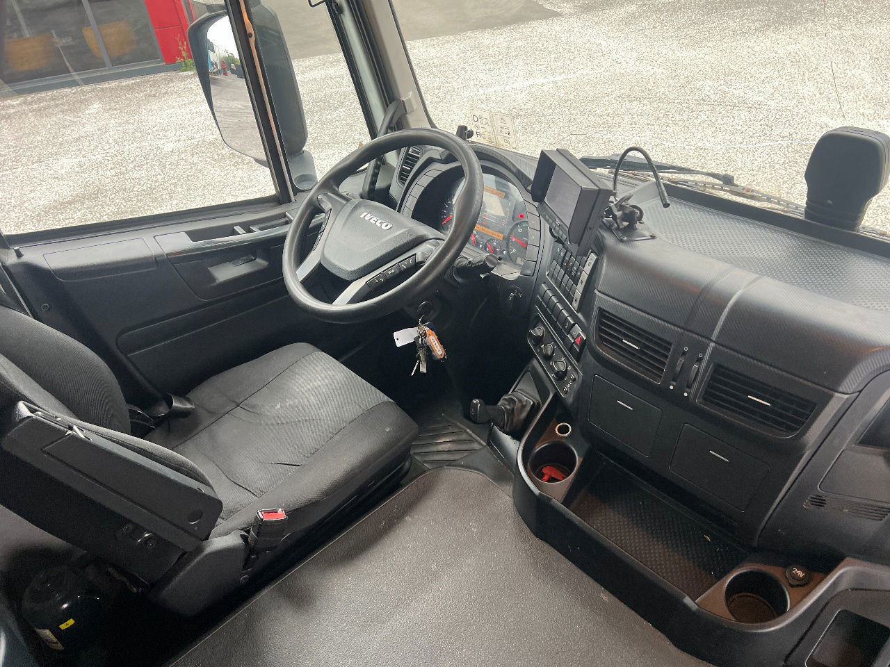 Camión caja cerrada Iveco Stralis 310 AD, 19Ton, Euro 6: foto 14