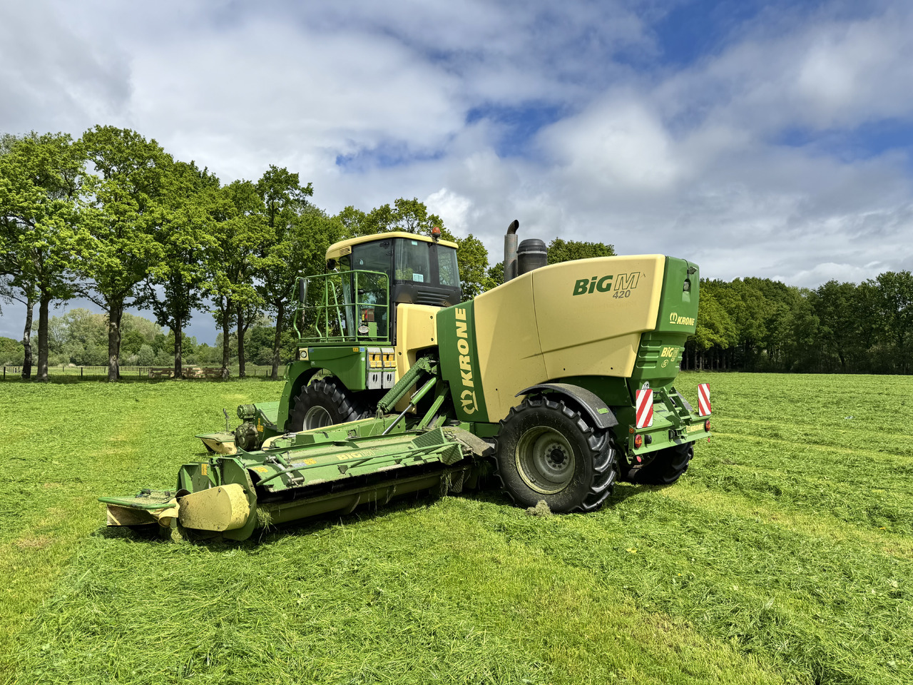 Krone Big M 420 CV - Segadora: foto 1 Krone Big M 420 CV - Segadora: foto 1