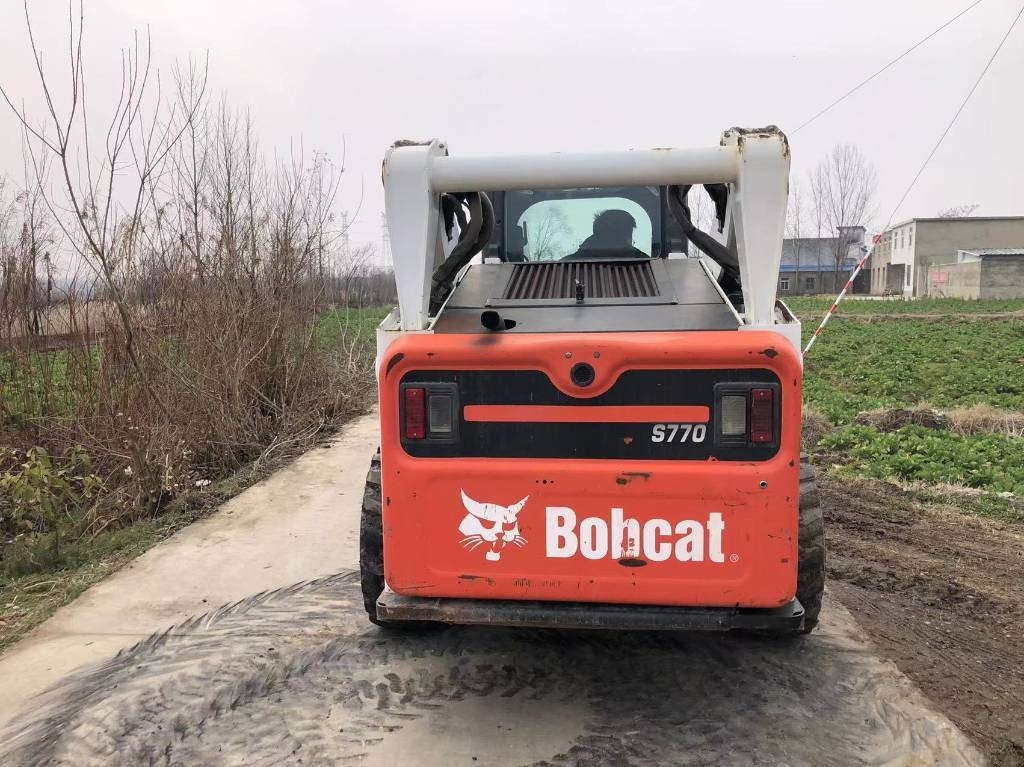 Bobcat T 770 - Minicargadora: foto 2 Bobcat T 770 - Minicargadora: foto 2