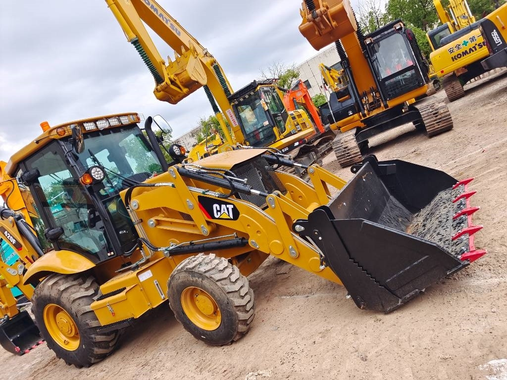 Leasing de  CAT 420 F CAT 420 F: foto 8