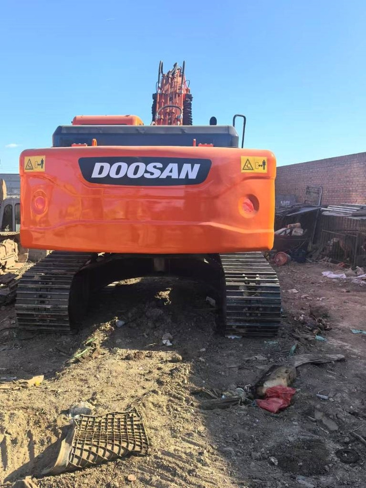Doosan DX 225 LC-9C - Excavadora de cadenas: foto 2 Doosan DX 225 LC-9C - Excavadora de cadenas: foto 2