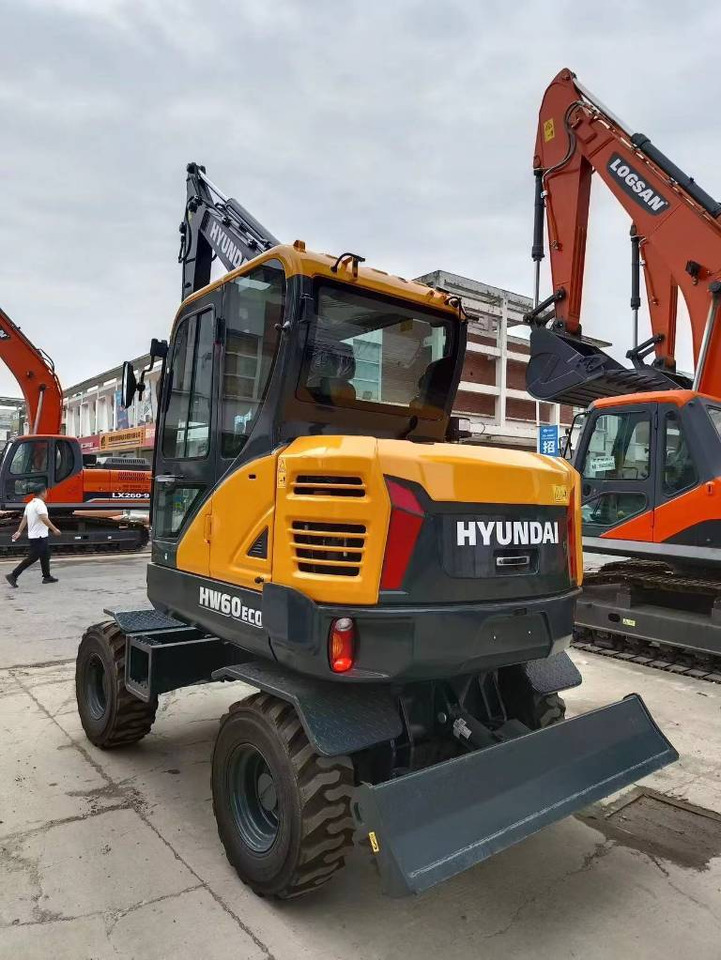 Hyundai 100% new Hyundai HW60ECO - Excavadora de ruedas: foto 2 Hyundai 100% new Hyundai HW60ECO - Excavadora de ruedas: foto 2