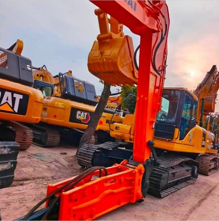 Hyundai 210 W-9 - Excavadora de ruedas: foto 5 Hyundai 210 W-9 - Excavadora de ruedas: foto 5