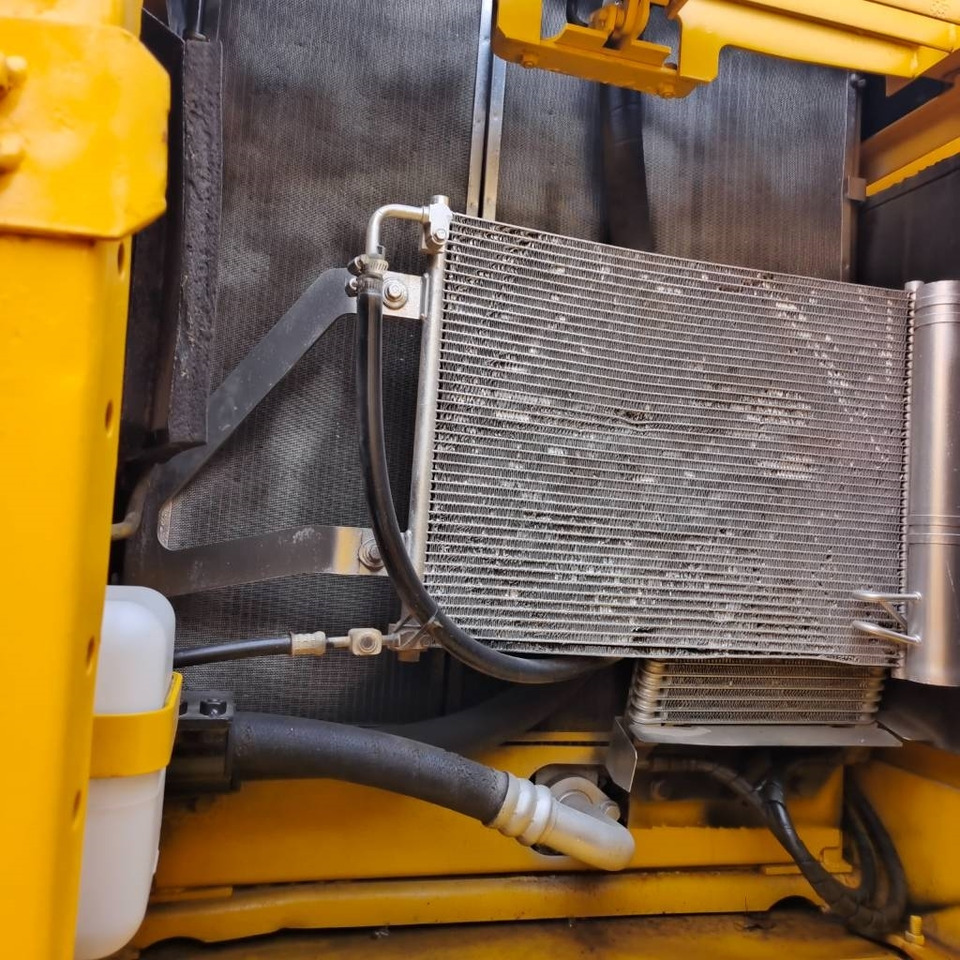 Komatsu PC 200-8 - Excavadora de cadenas: foto 4 Komatsu PC 200-8 - Excavadora de cadenas: foto 4