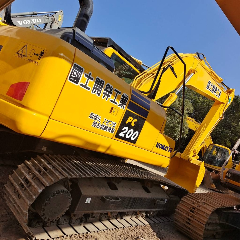 Komatsu PC 200 - Excavadora de cadenas: foto 1 Komatsu PC 200 - Excavadora de cadenas: foto 1