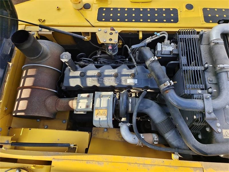 Excavadora de cadenas Komatsu PC 200: foto 18 Excavadora de cadenas Komatsu PC 200: foto 18