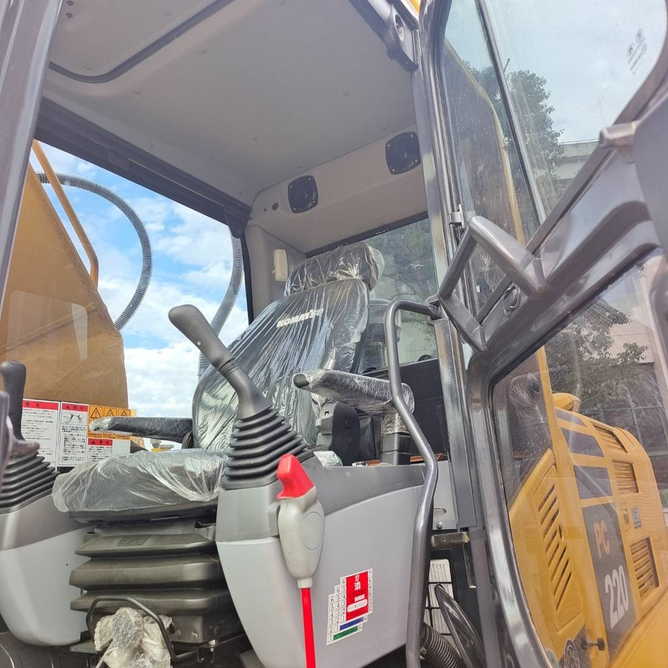 Excavadora de cadenas Komatsu PC 220-8: foto 22 Excavadora de cadenas Komatsu PC 220-8: foto 22