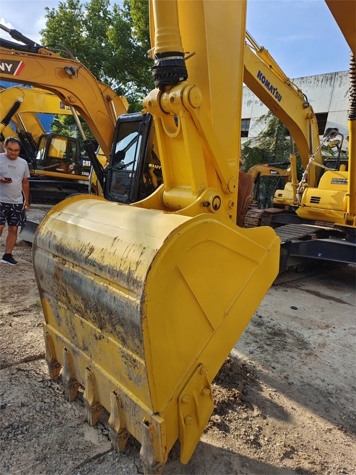Komatsu PC 220 - Excavadora de cadenas: foto 4 Komatsu PC 220 - Excavadora de cadenas: foto 4