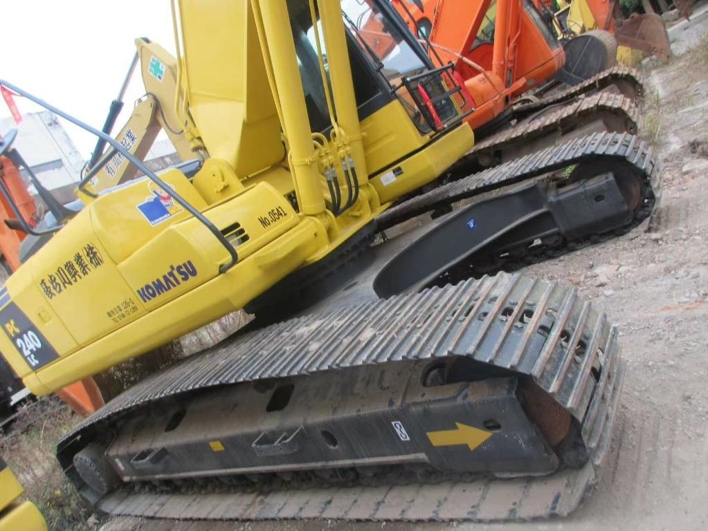 Komatsu PC 240 - Excavadora de cadenas: foto 3 Komatsu PC 240 - Excavadora de cadenas: foto 3