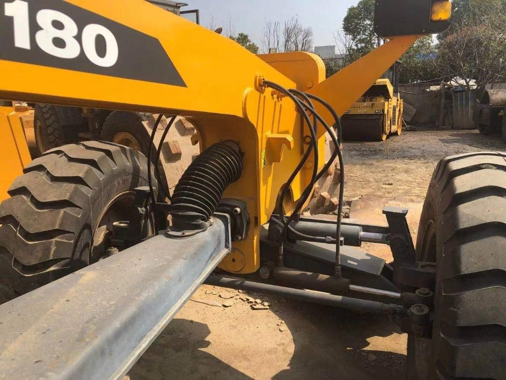 XCMG GR 180 - Excavadora de cadenas: foto 5 XCMG GR 180 - Excavadora de cadenas: foto 5