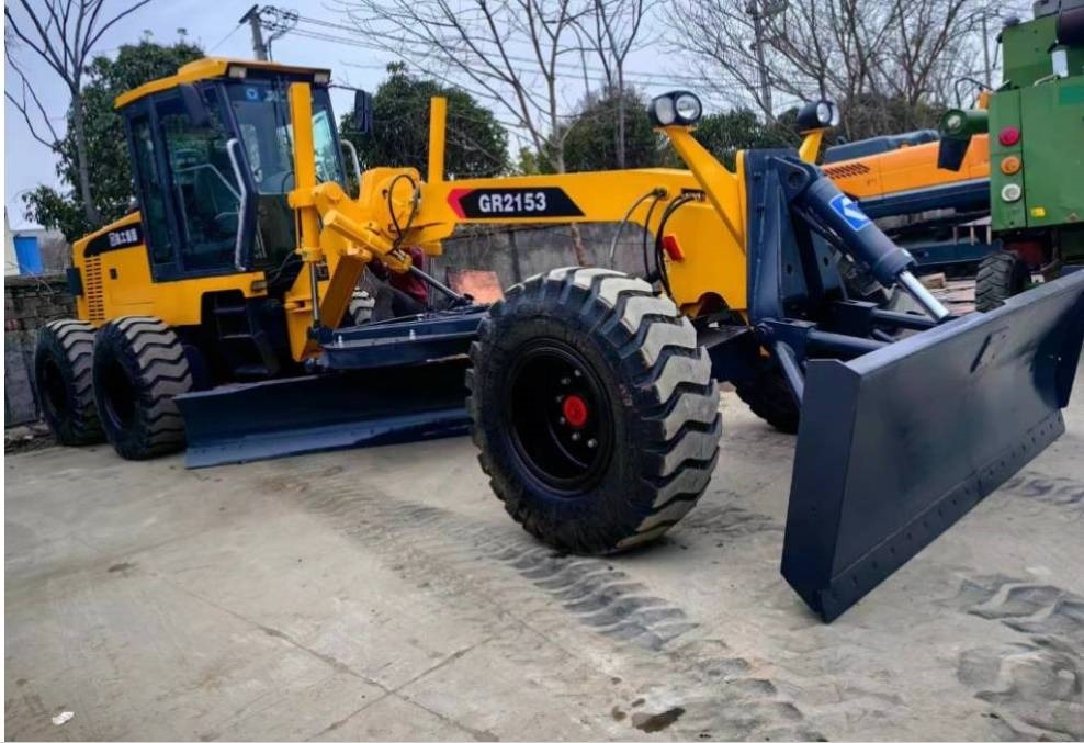 Grader XCMG GR 2153: foto 12 Grader XCMG GR 2153: foto 12
