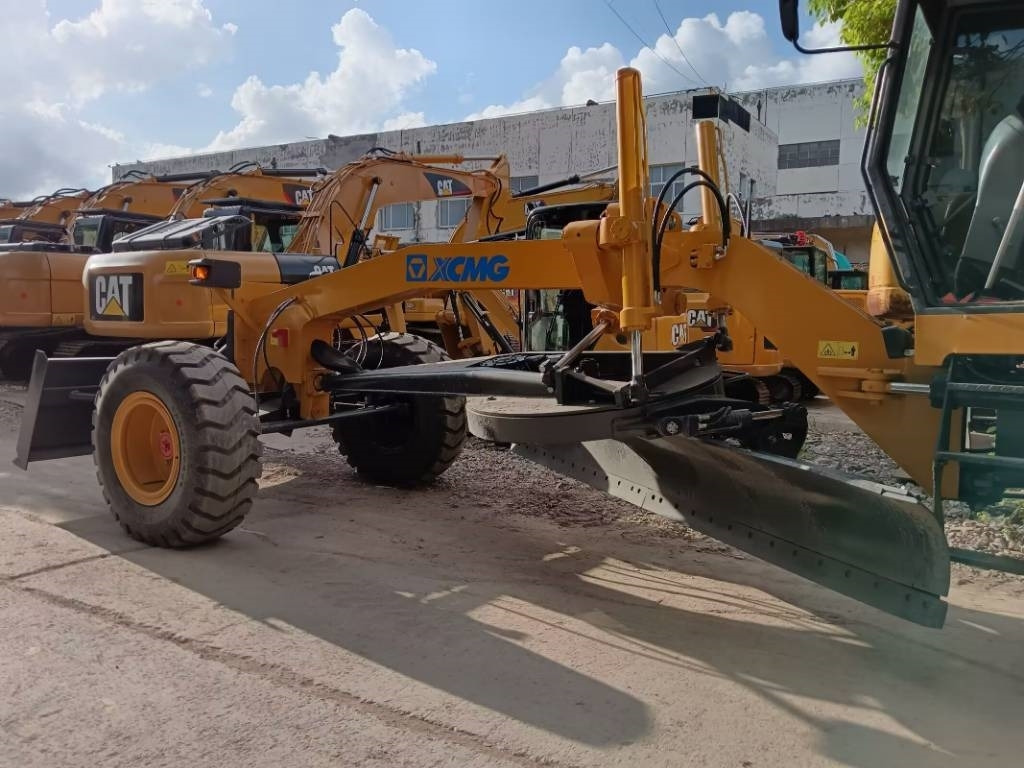XCMG GR 2153 - Grader: foto 5 XCMG GR 2153 - Grader: foto 5