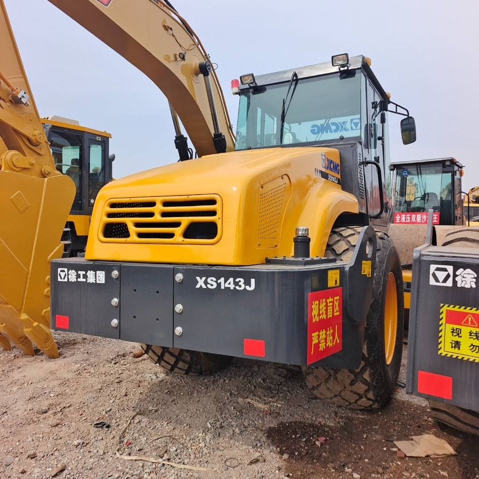 XCMG XS143J - Excavadora de cadenas: foto 3 XCMG XS143J - Excavadora de cadenas: foto 3
