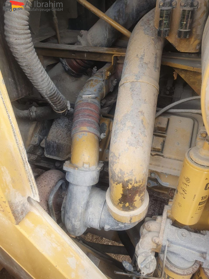 CAT 990 Zustand gut, Video vorhanden ohne Ketten!!, fertig zur Verladung - Cargadora de ruedas: foto 2 CAT 990 Zustand gut, Video vorhanden ohne Ketten!!, fertig zur Verladung - Cargadora de ruedas: foto 2