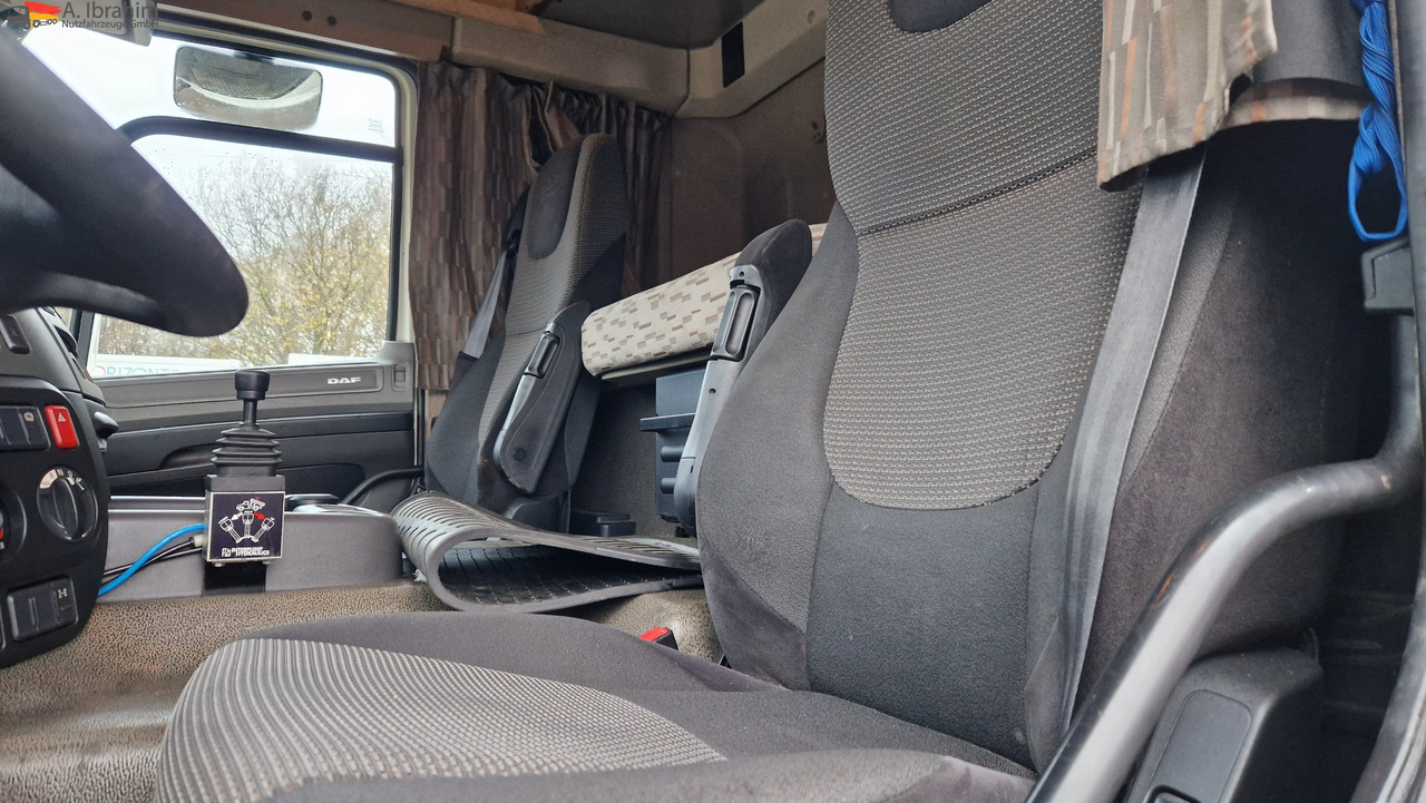Daf CF 440 Hochdach deutsches Fahrzeug, fehlerfrei im Display - Cabeza tractora: foto 4 Daf CF 440 Hochdach deutsches Fahrzeug, fehlerfrei im Display - Cabeza tractora: foto 4