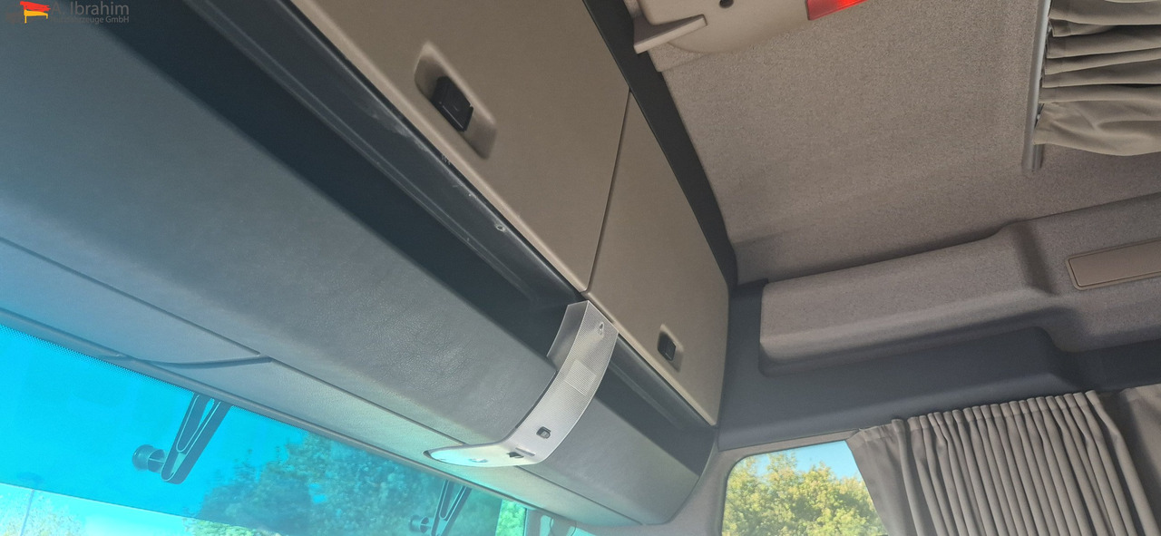 MAN TGX 18.500 Retarder | Standklima | XXL | 2x Tank | LED | deutsches Fahrzeug - Cabeza tractora: foto 5 MAN TGX 18.500 Retarder | Standklima | XXL | 2x Tank | LED | deutsches Fahrzeug - Cabeza tractora: foto 5