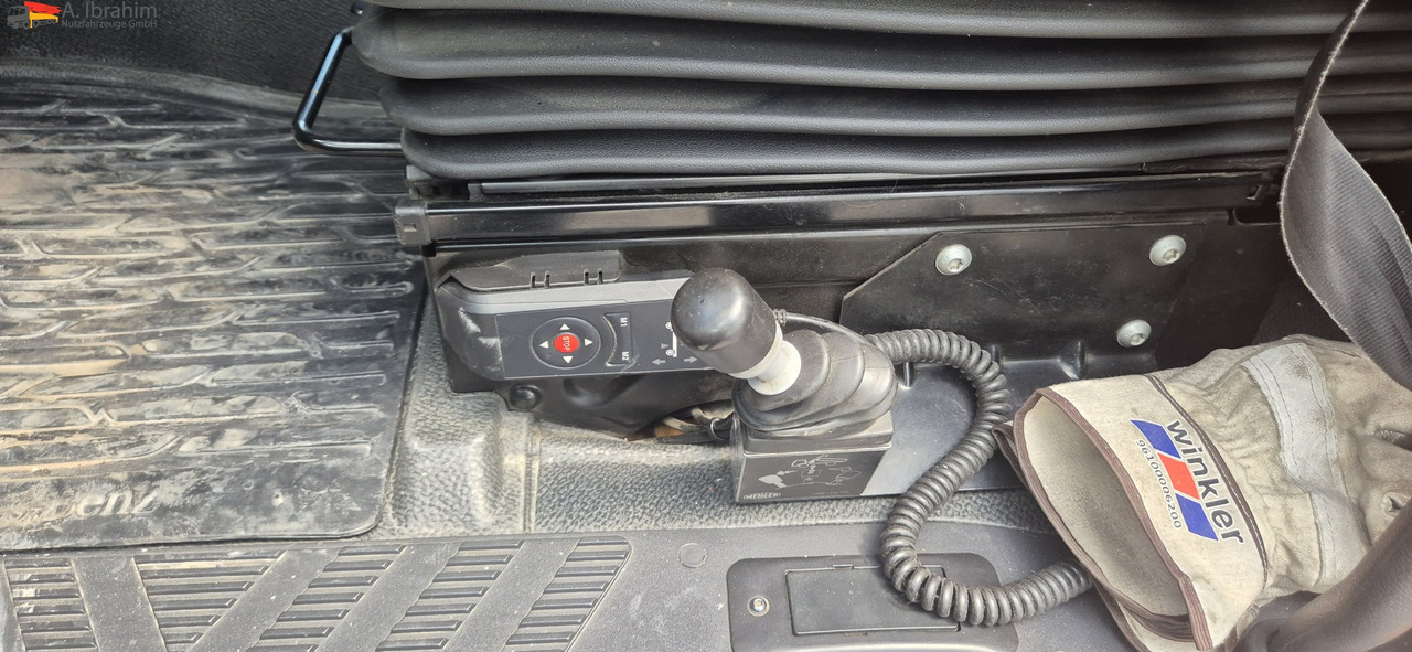 Mercedes-Benz DB 1846 H 4x4 Topzustand einsatzbereit - Cabeza tractora: foto 3 Mercedes-Benz DB 1846 H 4x4 Topzustand einsatzbereit - Cabeza tractora: foto 3