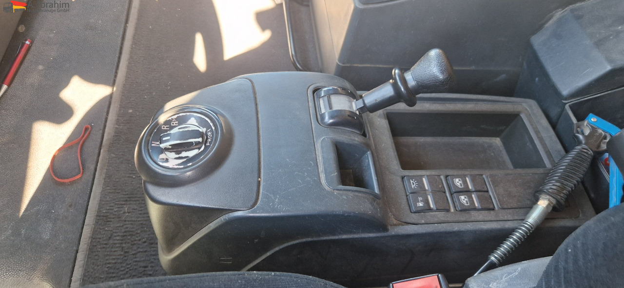 MAN 26.440 TGX, Chassis 7,80 m lang 4,85 m Radstand - Camión chasis: foto 2 MAN 26.440 TGX, Chassis 7,80 m lang 4,85 m Radstand - Camión chasis: foto 2