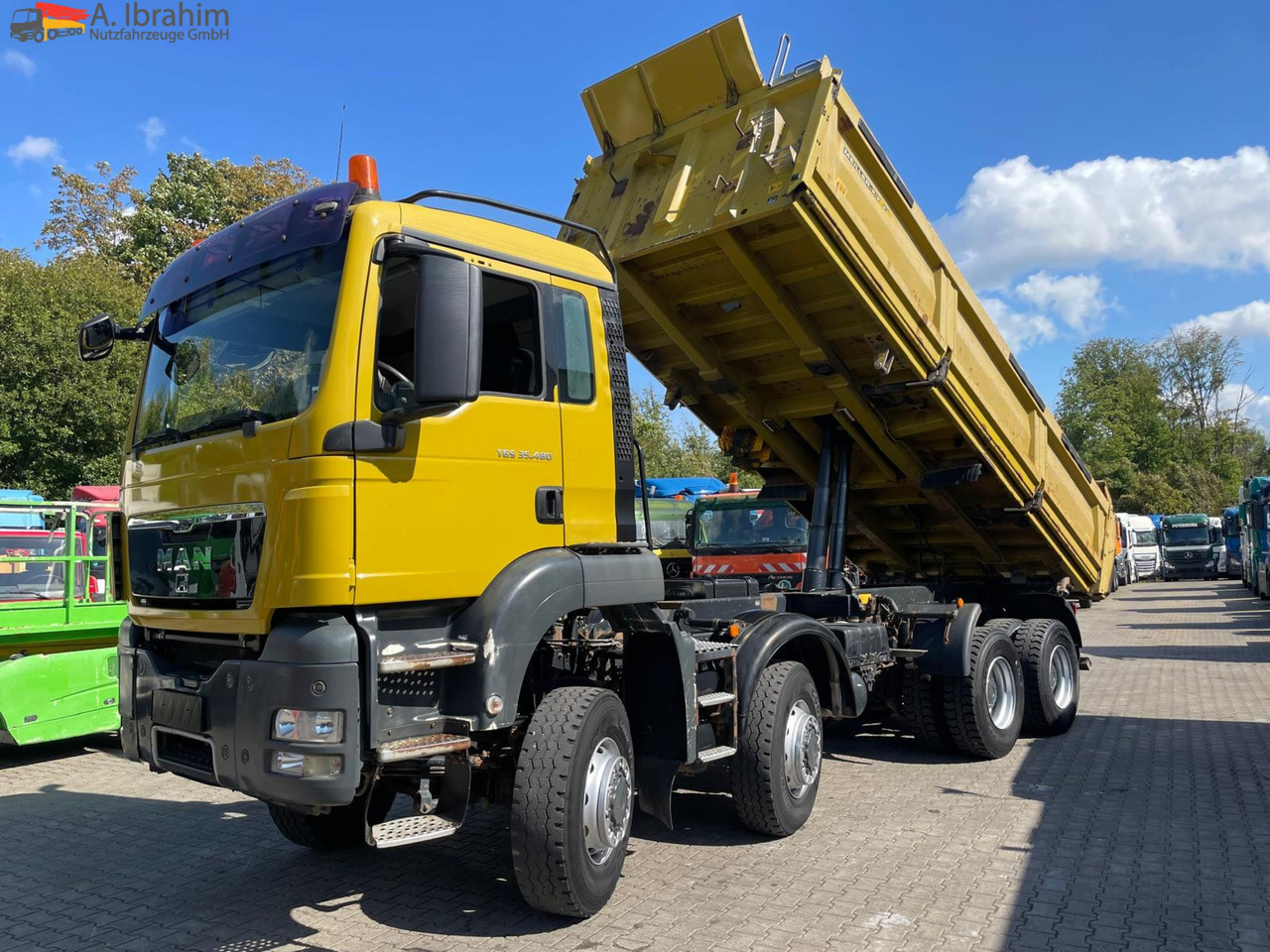 MAN TGS 35.480 3-Seiten Meiller | Bordmatik | 8x8 | Blatt Blatt | 3 Pedals - Camión volquete: foto 1 MAN TGS 35.480 3-Seiten Meiller | Bordmatik | 8x8 | Blatt Blatt | 3 Pedals - Camión volquete: foto 1