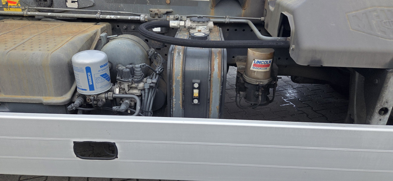 Mercedes-Benz DB 2541 Meiller RK 20.70 Lift-Lenkachse | 6x2 | mp3 - Camión multibasculante: foto 4 Mercedes-Benz DB 2541 Meiller RK 20.70 Lift-Lenkachse | 6x2 | mp3 - Camión multibasculante: foto 4