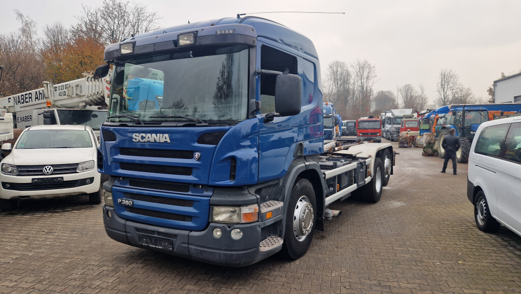 Scania P380 VDL Haken Lenk-Liftachse - Camión multibasculante: foto 1 Scania P380 VDL Haken Lenk-Liftachse - Camión multibasculante: foto 1