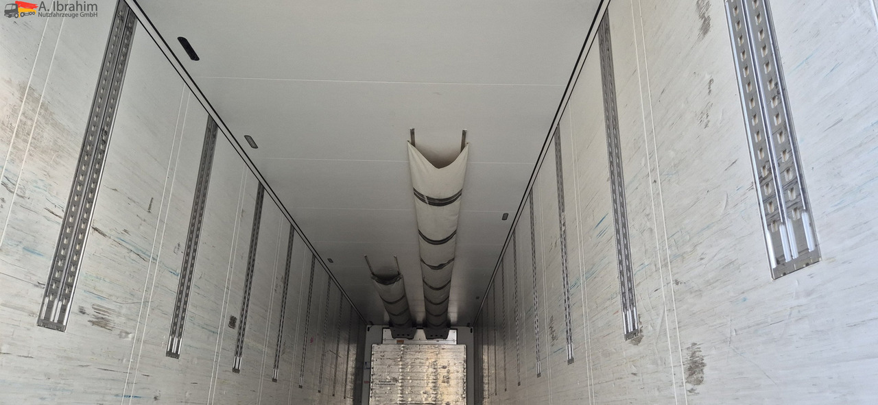 Schmitz SKO24 Carrier Vector 1550 reparierter Schaden Stütze links - Semirremolque frigorífico: foto 5 Schmitz SKO24 Carrier Vector 1550 reparierter Schaden Stütze links - Semirremolque frigorífico: foto 5