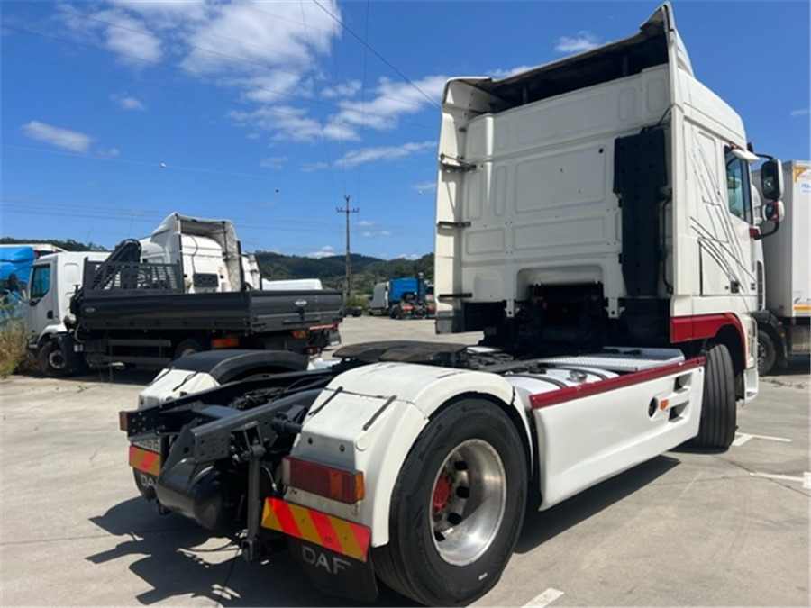 DAF XF 460 - Cabeza tractora: foto 3 DAF XF 460 - Cabeza tractora: foto 3