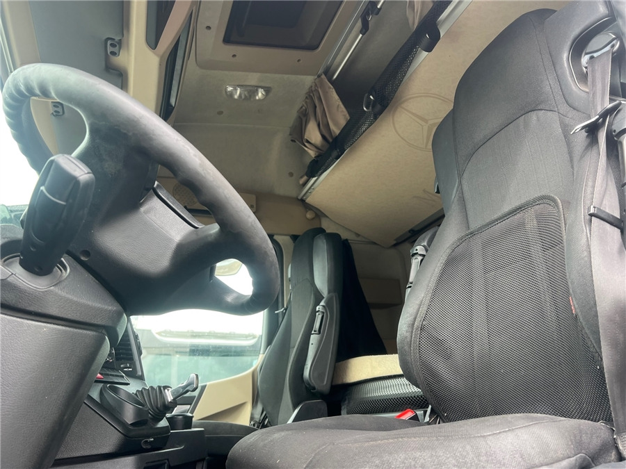 Cabeza tractora MERCEDES-BENZ ACTROS 1845 LS: foto 5 Cabeza tractora MERCEDES-BENZ ACTROS 1845 LS: foto 5