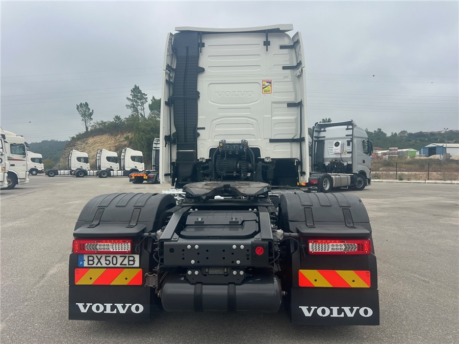 Volvo FH500 / RETARDER / BJ2021 - Cabeza tractora: foto 5 Volvo FH500 / RETARDER / BJ2021 - Cabeza tractora: foto 5