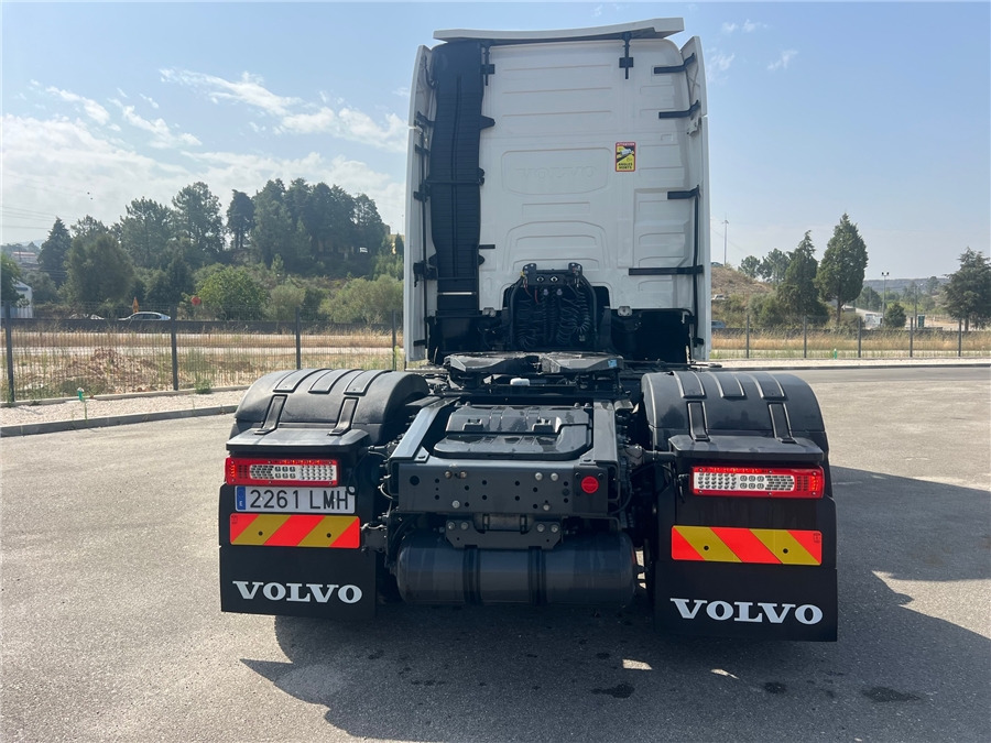 Volvo FH500 / RETARDER / IPARKCOOL - Cabeza tractora: foto 5 Volvo FH500 / RETARDER / IPARKCOOL - Cabeza tractora: foto 5